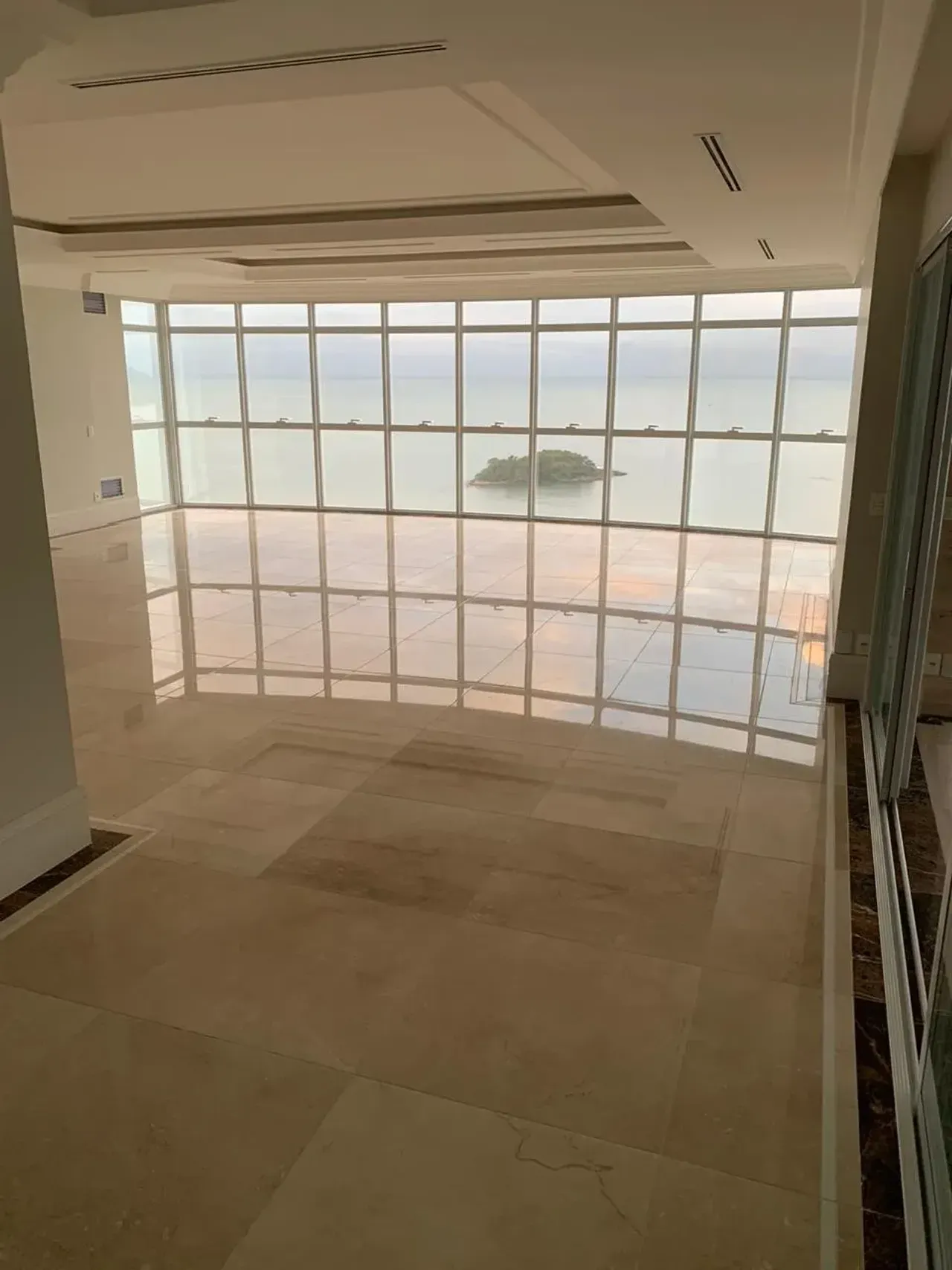 Apartamento no Edifício Millenium Palace Residence com 4 suítes em Balneário Camboriú — foto 14