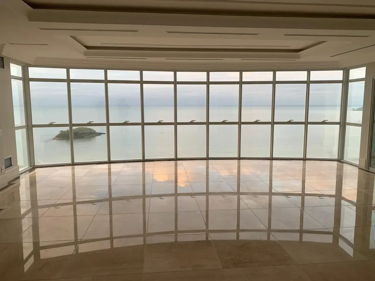 Apartamento no Edifício Millenium Palace Residence com 4 suítes em Balneário Camboriú — foto 6