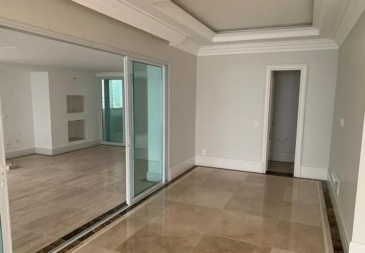 Apartamento no Edifício Millenium Palace Residence com 4 suítes em Balneário Camboriú — foto 17