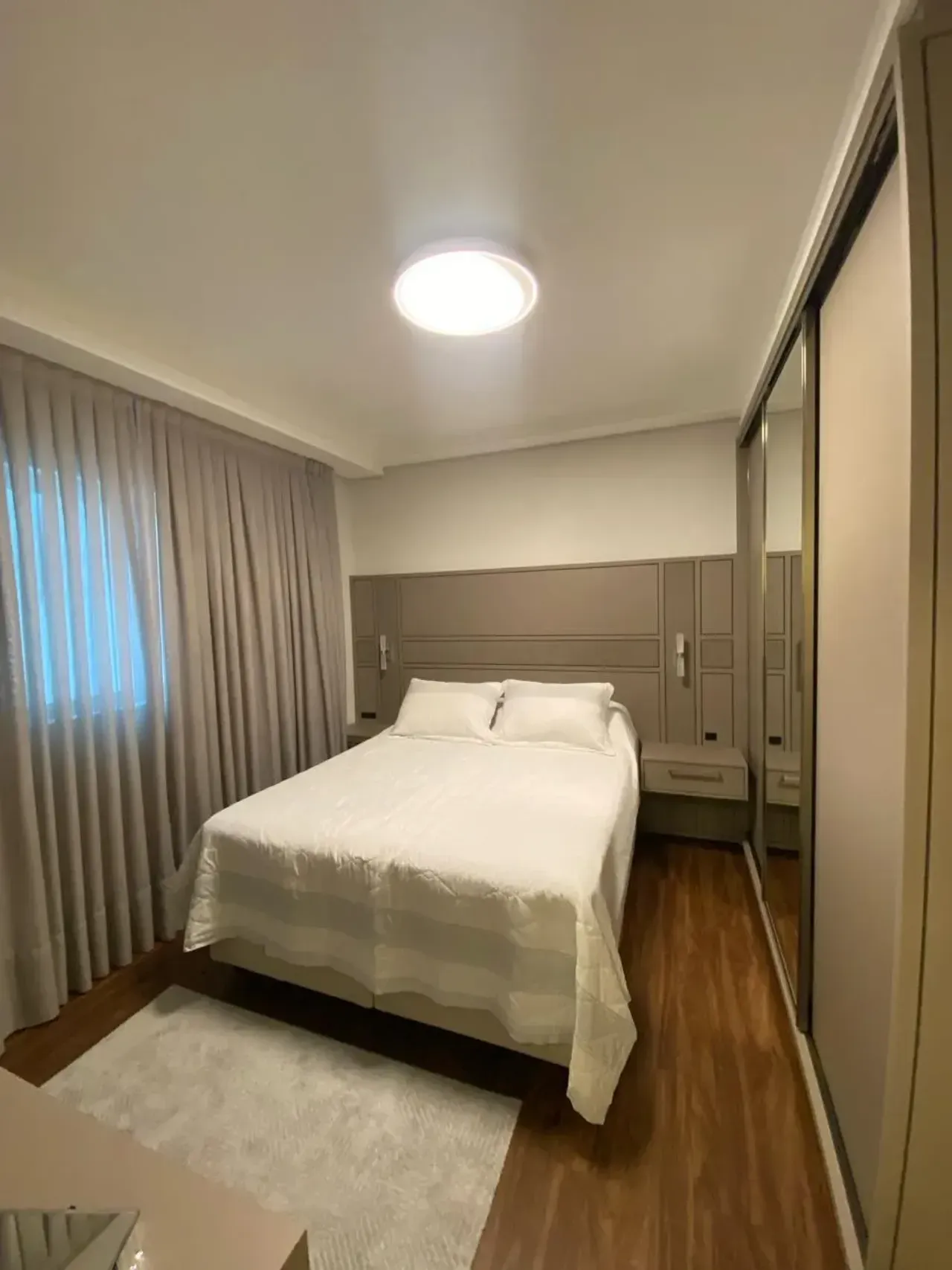 Apartamento Mobiliado Frente Mar com 3 suítes e 3 vagas na Barra Sul em Balneário Camboriú — foto 6