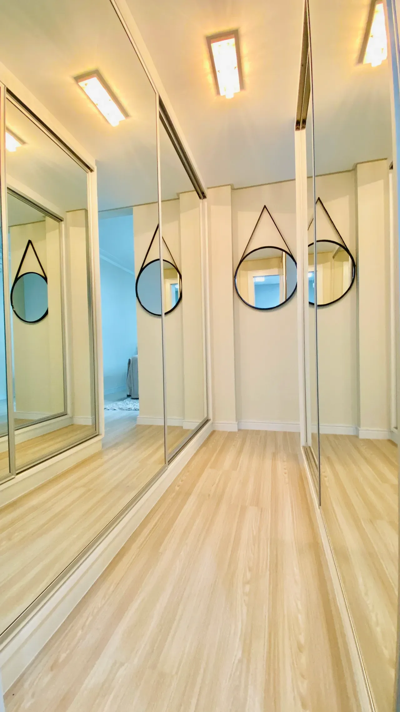 Apartamento no Edifício Mendelssohn com 3 suítes em Balneário Camboriú — foto 16