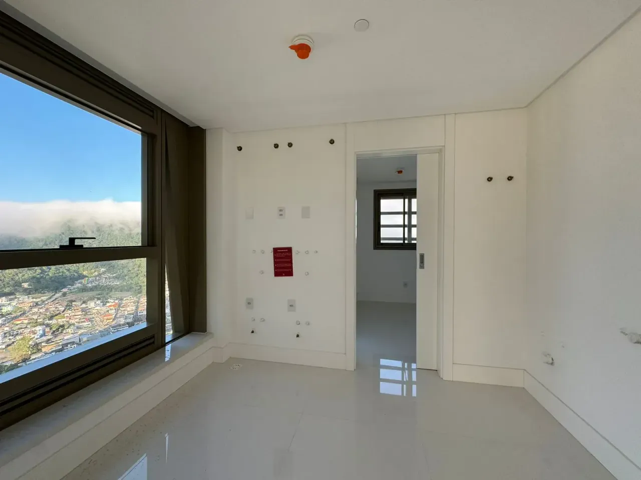 Apartamento no Edifício Yachthouse com 4 suítes em Balneário Camboriú — foto 4