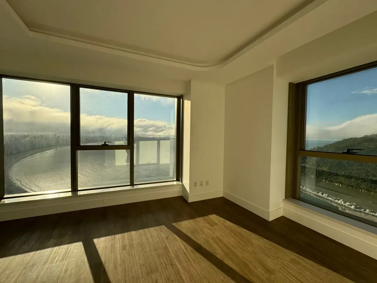 Apartamento no Edifício Yachthouse com 4 suítes em Balneário Camboriú — foto 15