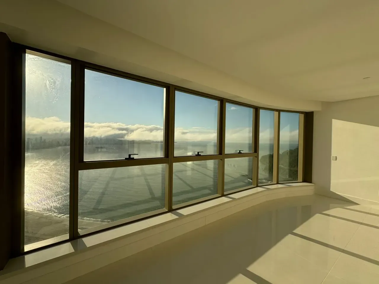Apartamento no Edifício Yachthouse com 4 suítes em Balneário Camboriú — foto 24