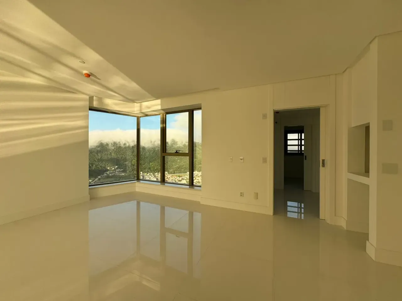 Apartamento no Edifício Yachthouse com 4 suítes em Balneário Camboriú — foto 17