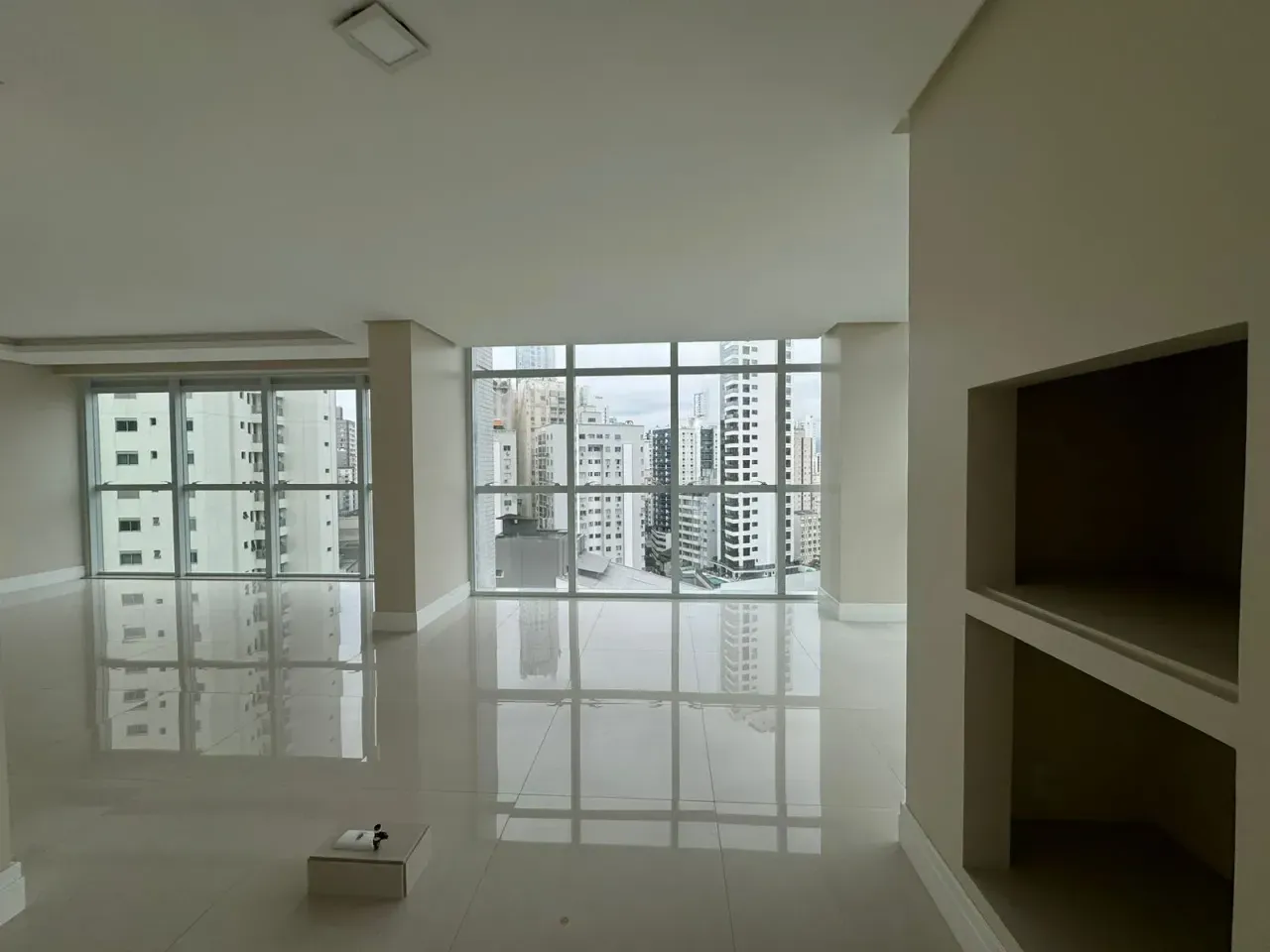 Apartamento no Edifício Vision Tower com 4 suítes em Balneário Camboriú — foto 10
