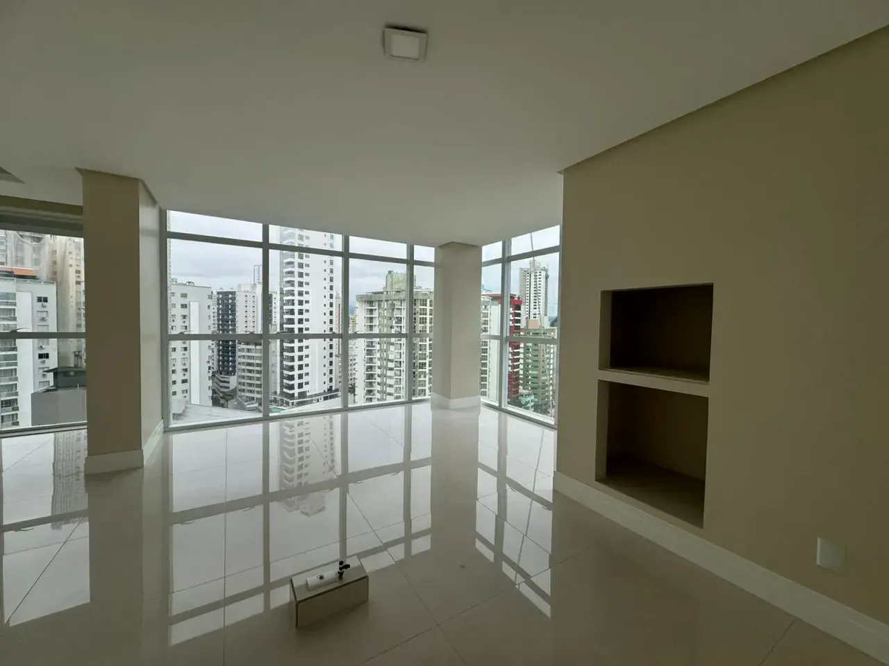 Apartamento no Edifício Vision Tower com 4 suítes em Balneário Camboriú — foto 19
