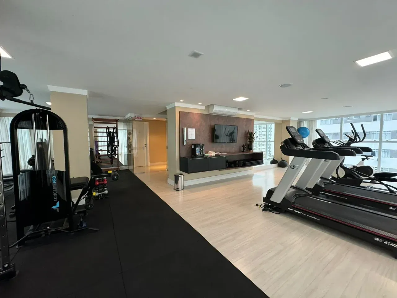 Apartamento no Edifício Vision Tower com 4 suítes em Balneário Camboriú — foto 17