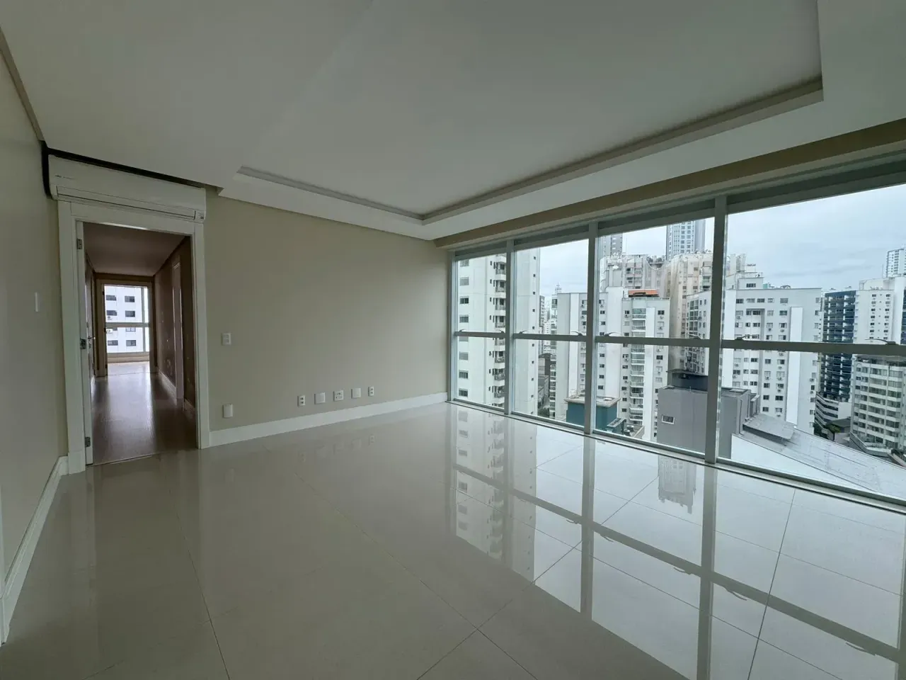 Apartamento no Edifício Vision Tower com 4 suítes em Balneário Camboriú — foto 7