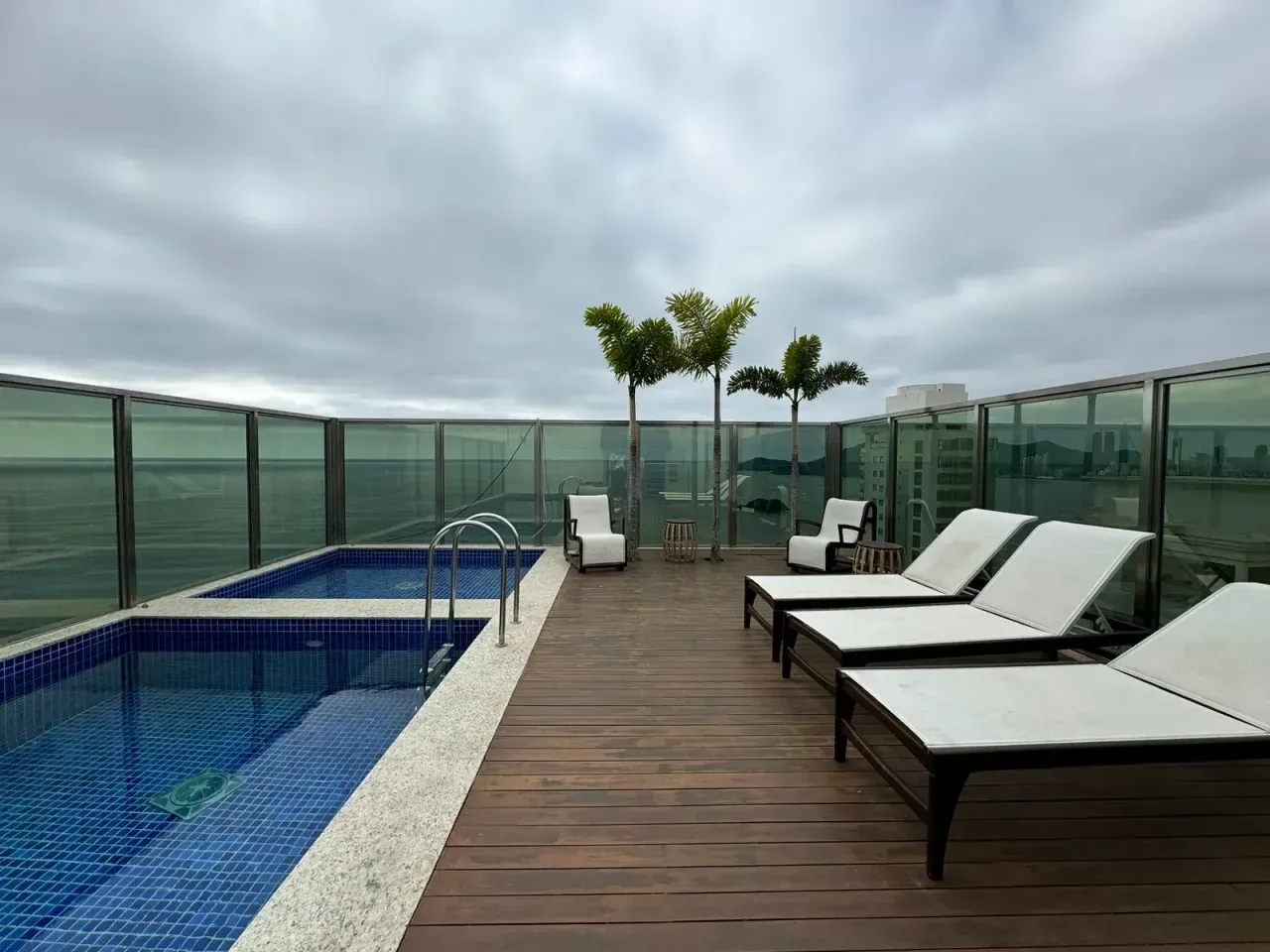Apartamento no Edifício Vision Tower com 4 suítes em Balneário Camboriú — foto 13