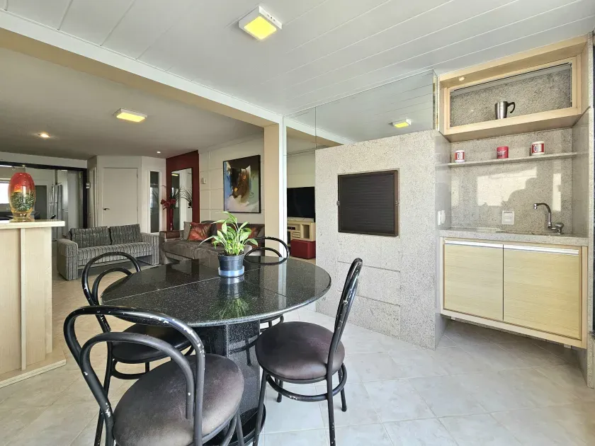Apartamento no Edifício Tour Royalle com 3 dormitórios em Balneário Camboriú — foto 15