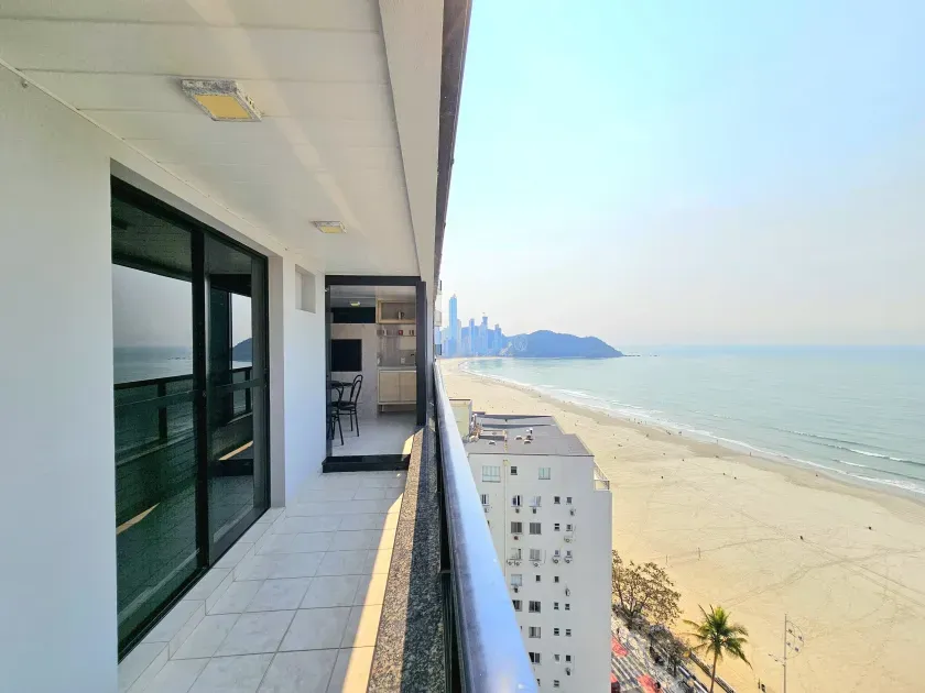 Apartamento no Edifício Tour Royalle com 3 dormitórios em Balneário Camboriú — foto 16