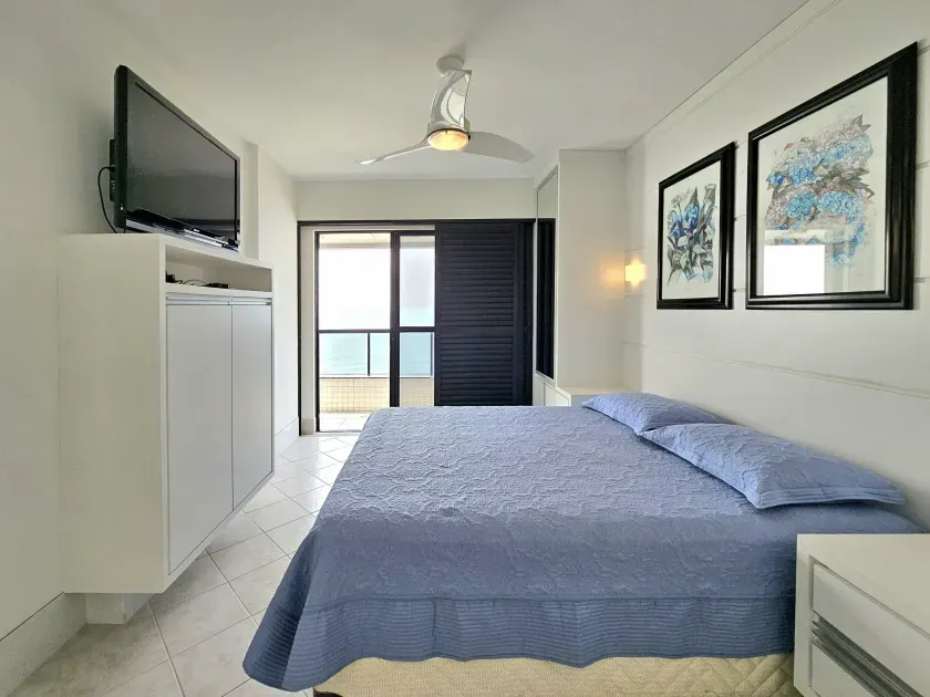 Apartamento no Edifício Tour Royalle com 3 dormitórios em Balneário Camboriú — foto 19