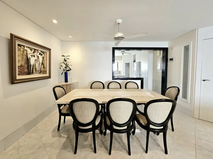 Apartamento no Edifício Tour Royalle com 3 dormitórios em Balneário Camboriú — foto 22