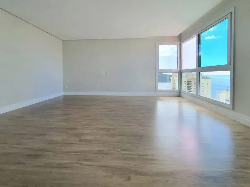 Apartamento no Edifício Eleganza Tower com 4 suítes em Balneário Camboriú — foto 7