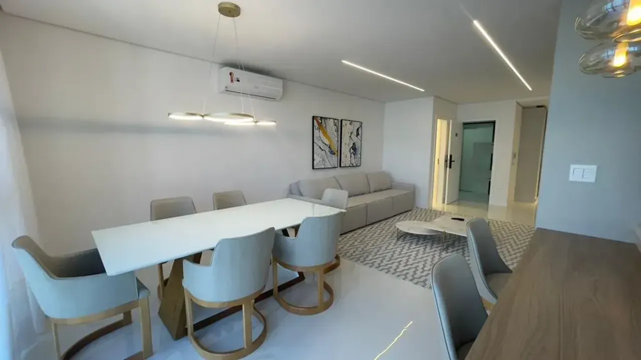 Apartamento no Edifício Dresden Residence com 3 suítes em Balneário Camboriú — foto 12