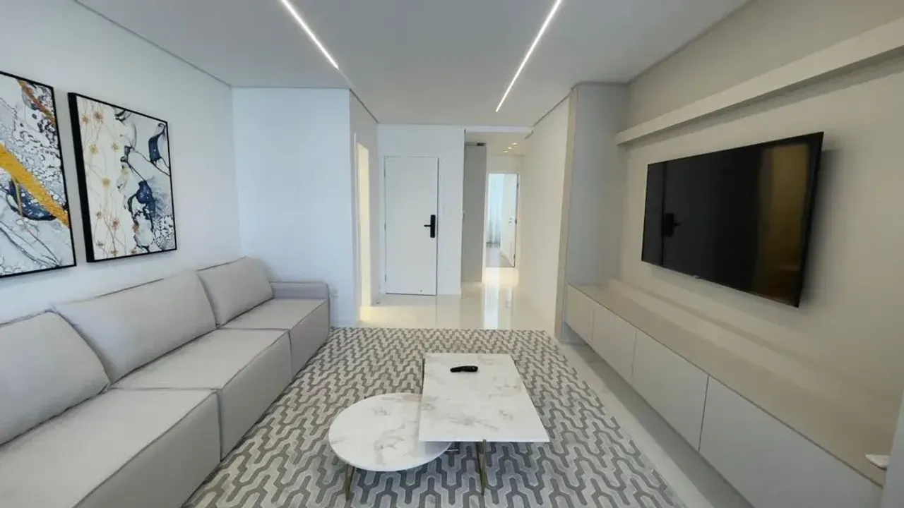 Apartamento no Edifício Dresden Residence com 3 suítes em Balneário Camboriú — foto 6