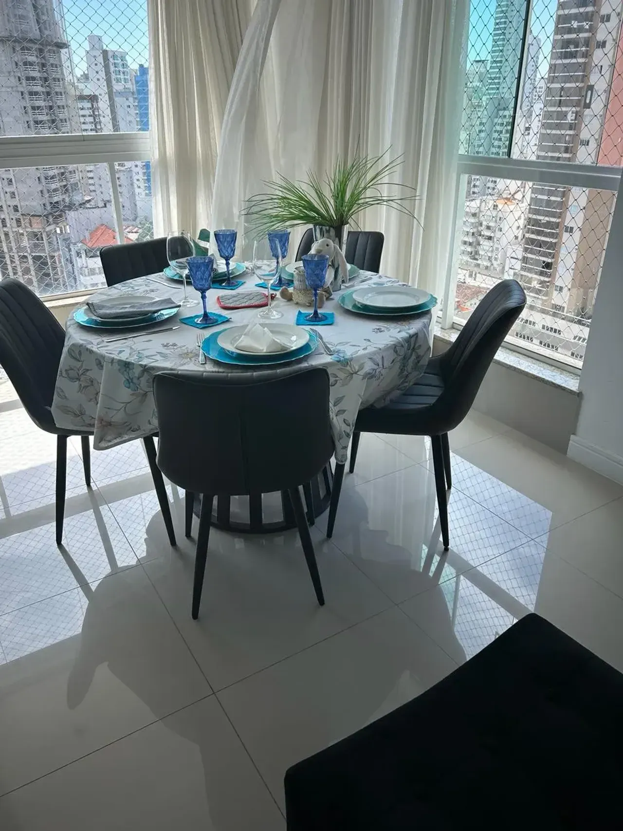 Apartamento no Edifício Figueira da Foz com 3 dormitórios em Balneário Cambroriú — foto 5