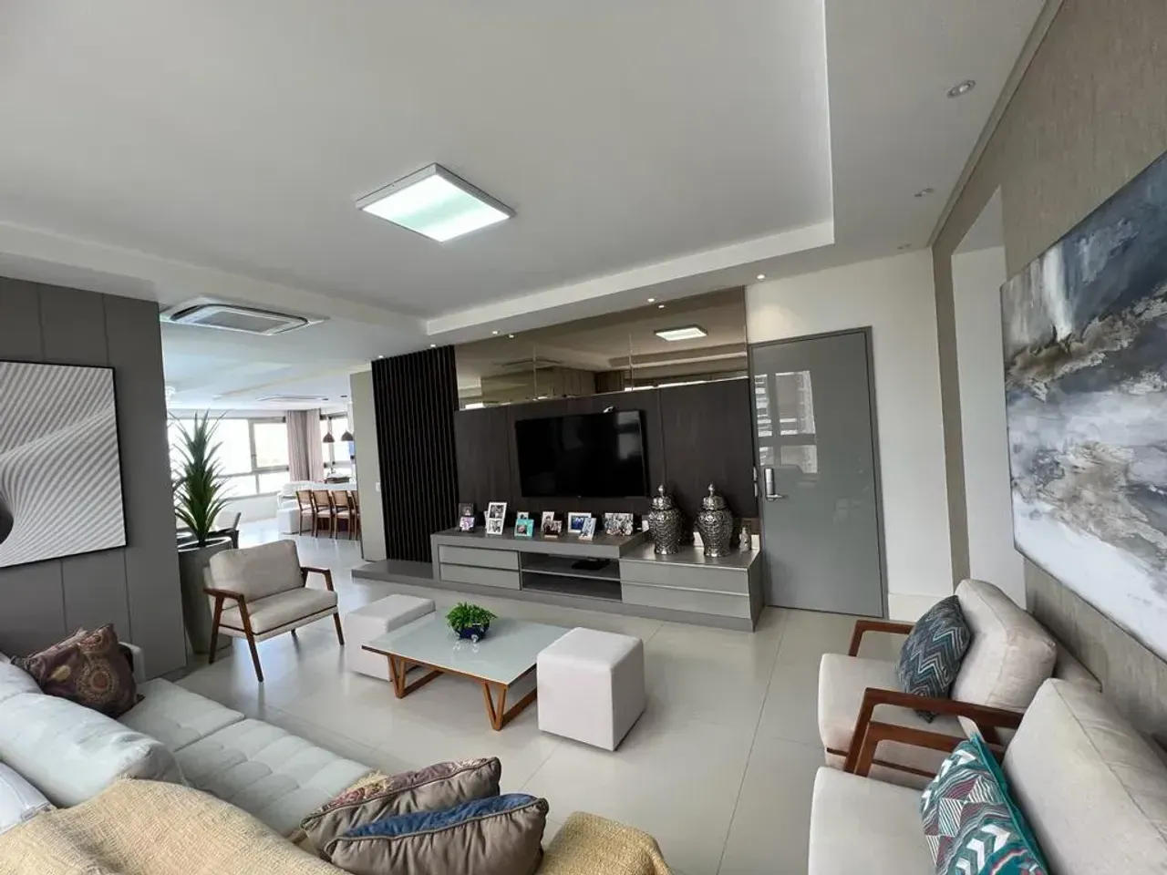 Apartamento no Edifício Apogee com 5 suítes em Balneário Camboriú — foto 15