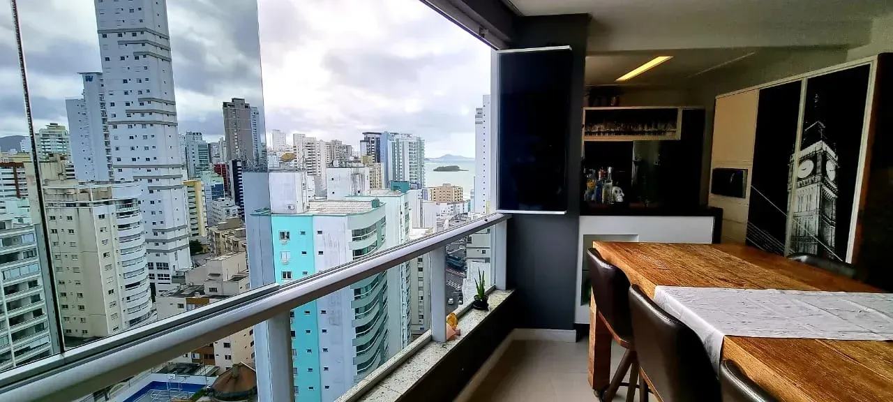 Apartamento no Edifício Platinum com 3 dormitórios em Balneário Camboriú — foto 4