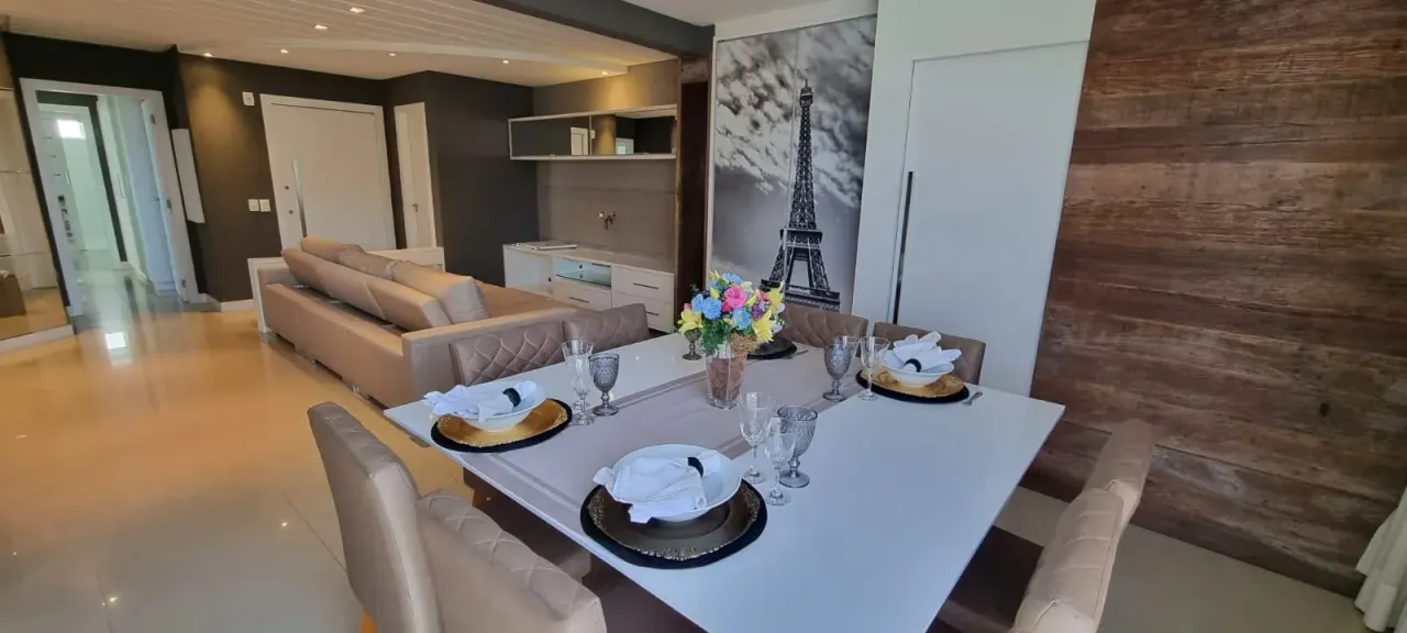 Apartamento no Edifício Platinum com 3 dormitórios em Balneário Camboriú