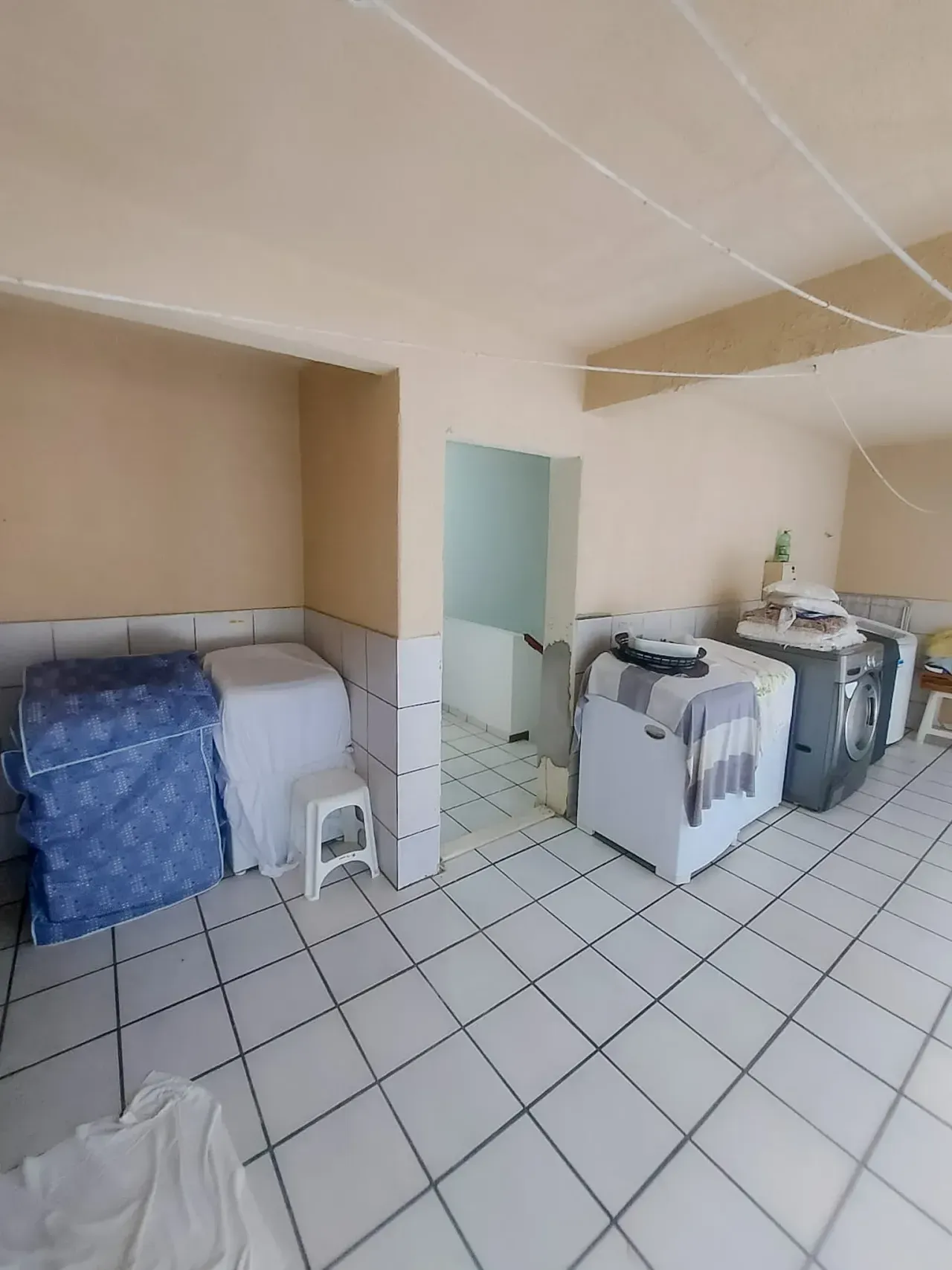 Apartamento com ótima localização, 2 dormitórios no Centro de Balneário Camboriú