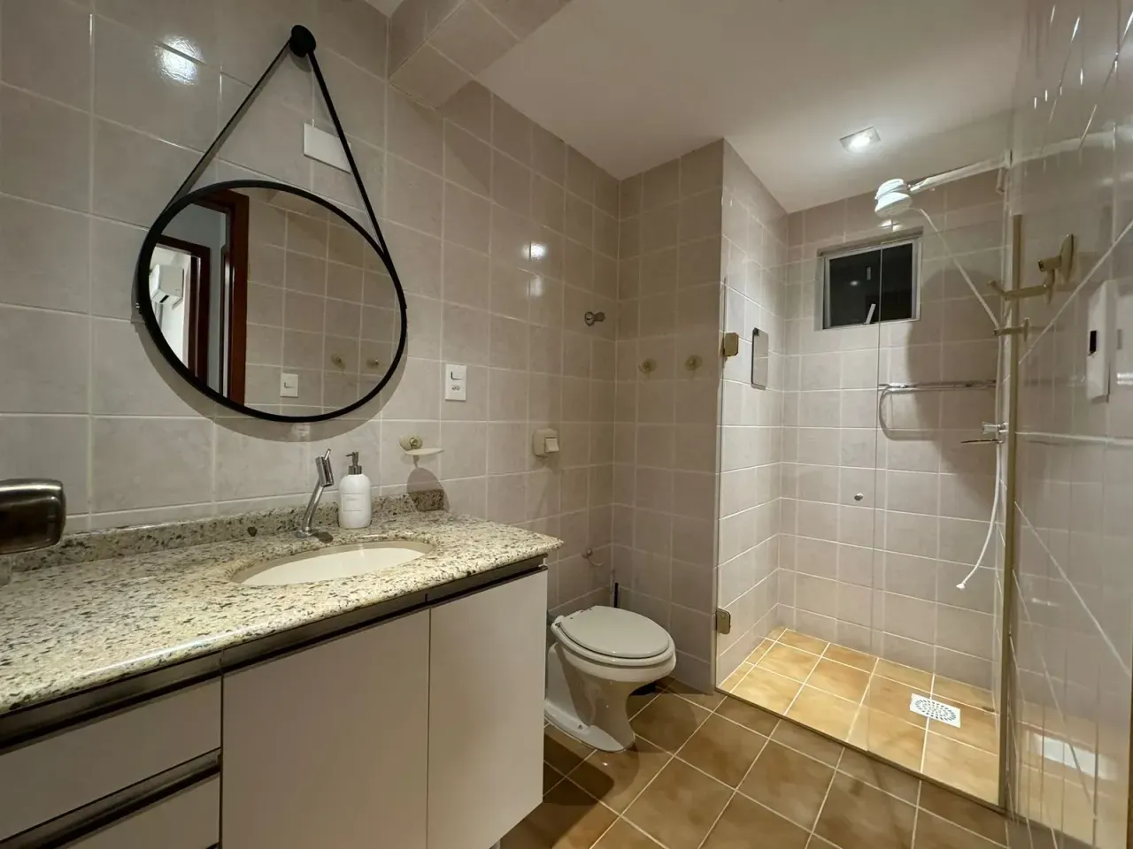 Apartamento no Edifício Veneza com 2 dormitórios em Balneário Camboriú — foto 4