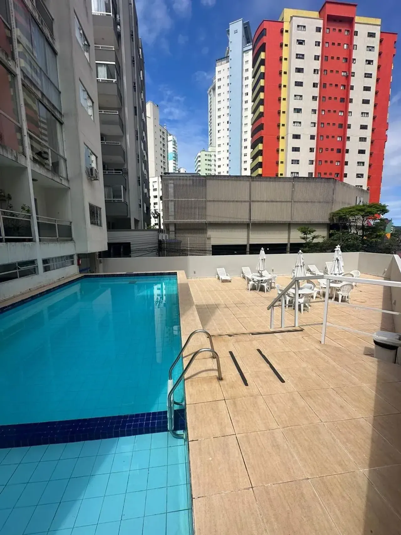 Apartamento no Edifício Mariano Moreno com 1 dormitório em Balneário Camboriú — foto 4