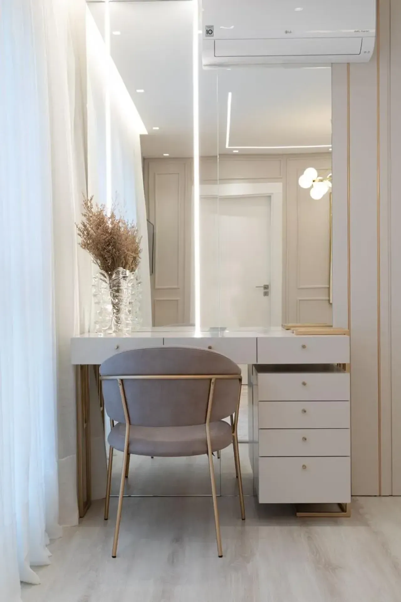 Apartamento no Edifício Epic Tower com 5 suítes em Balneário Camboriú — foto 7