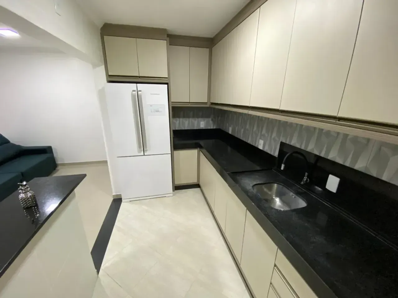 Apartamento no Edifício Las Vegas com 2 dormitórios em Balneário Camboriú — foto 7