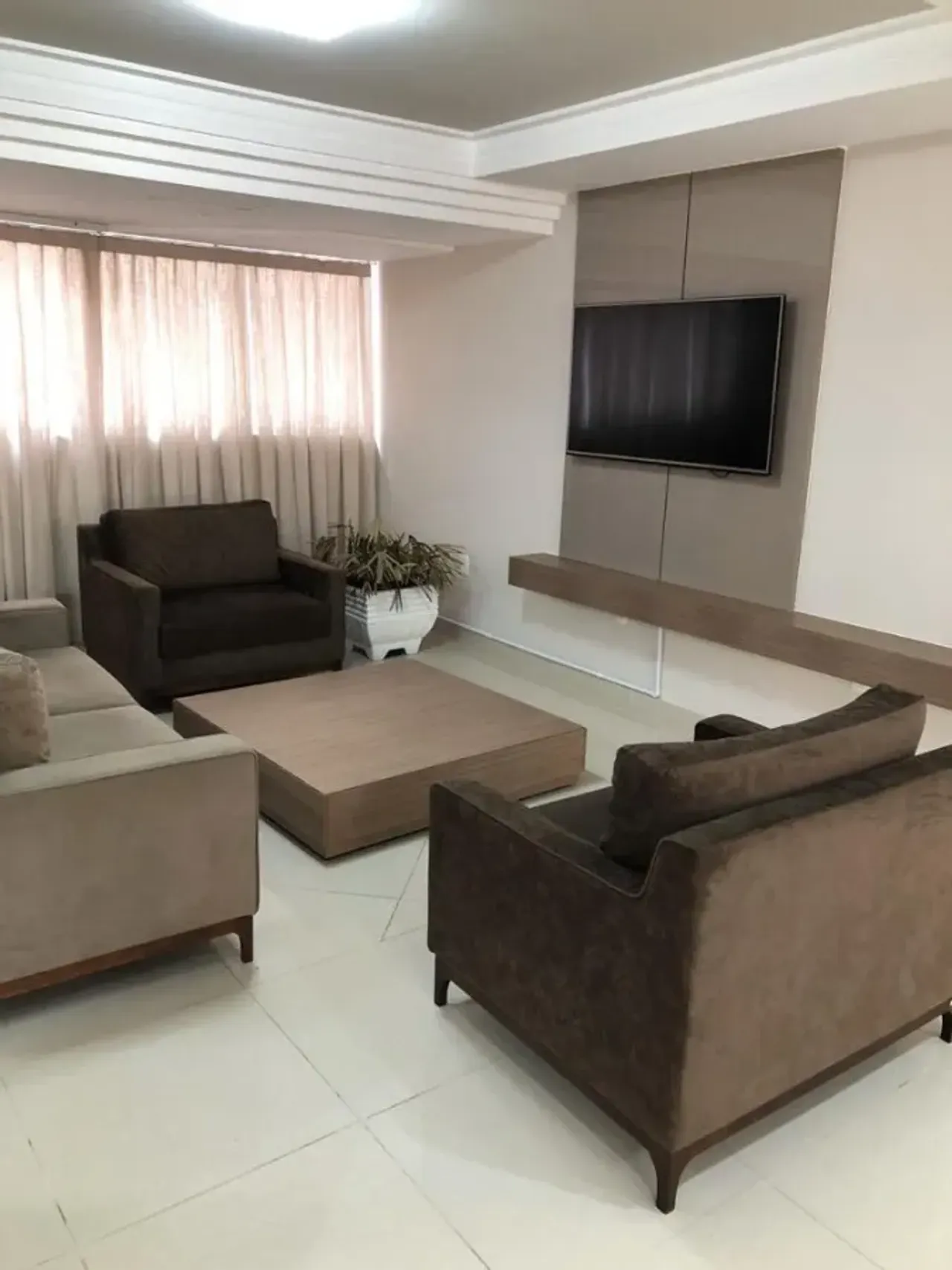 Apartamento no Edifício Las Vegas com 2 dormitórios em Balneário Camboriú — foto 16