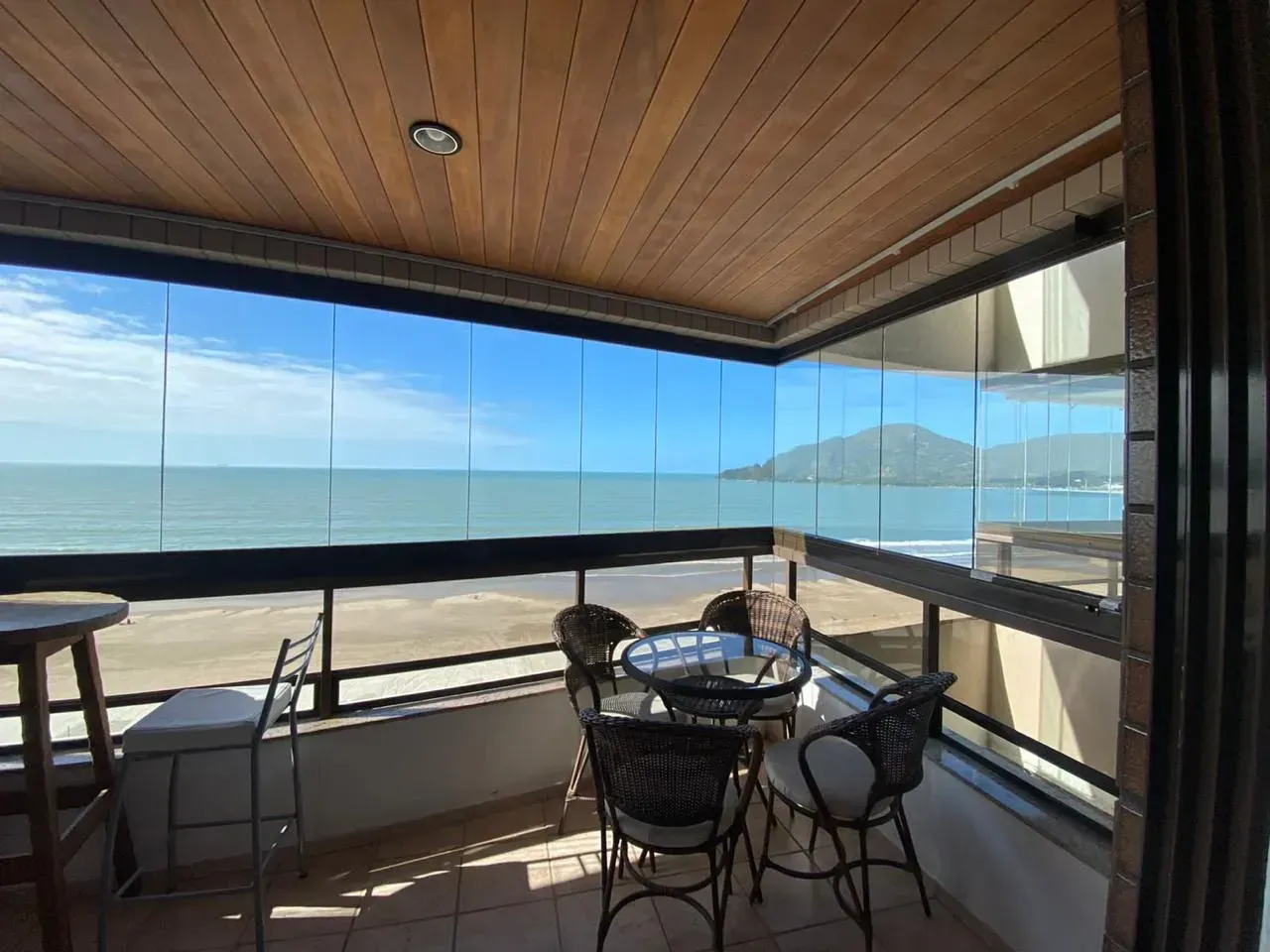 Apartamento no Edifício Império do Sol com 2 dormitórios em Balneário Camboriú — foto 9