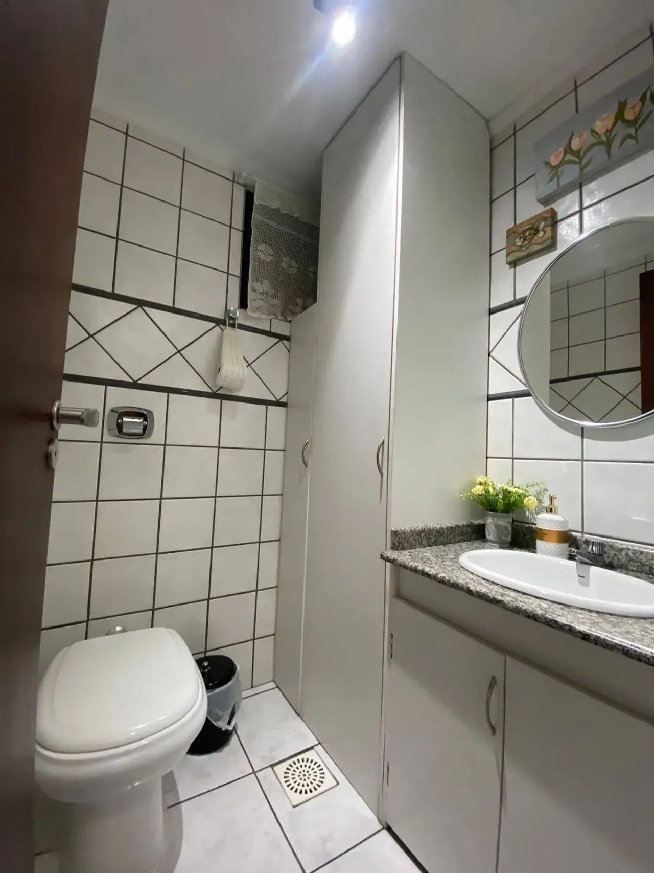 Excelente apartamento vista mar! Com 3 dormitórios sendo 1 suíte no Centro de Balneário Camboriú — foto 4