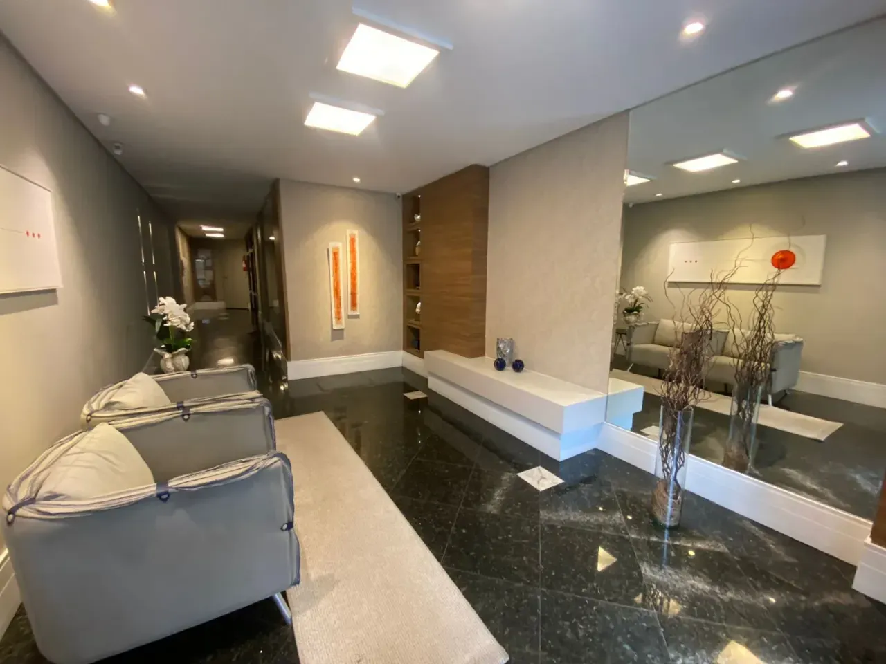 Excelente apartamento vista mar! Com 3 dormitórios sendo 1 suíte no Centro de Balneário Camboriú — foto 18