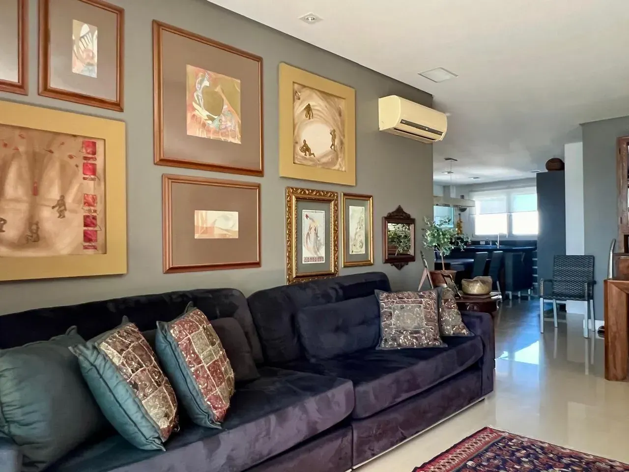 Apartamento no Edifício Alexandria com 3 suítes em Balneário Camboriú — foto 11