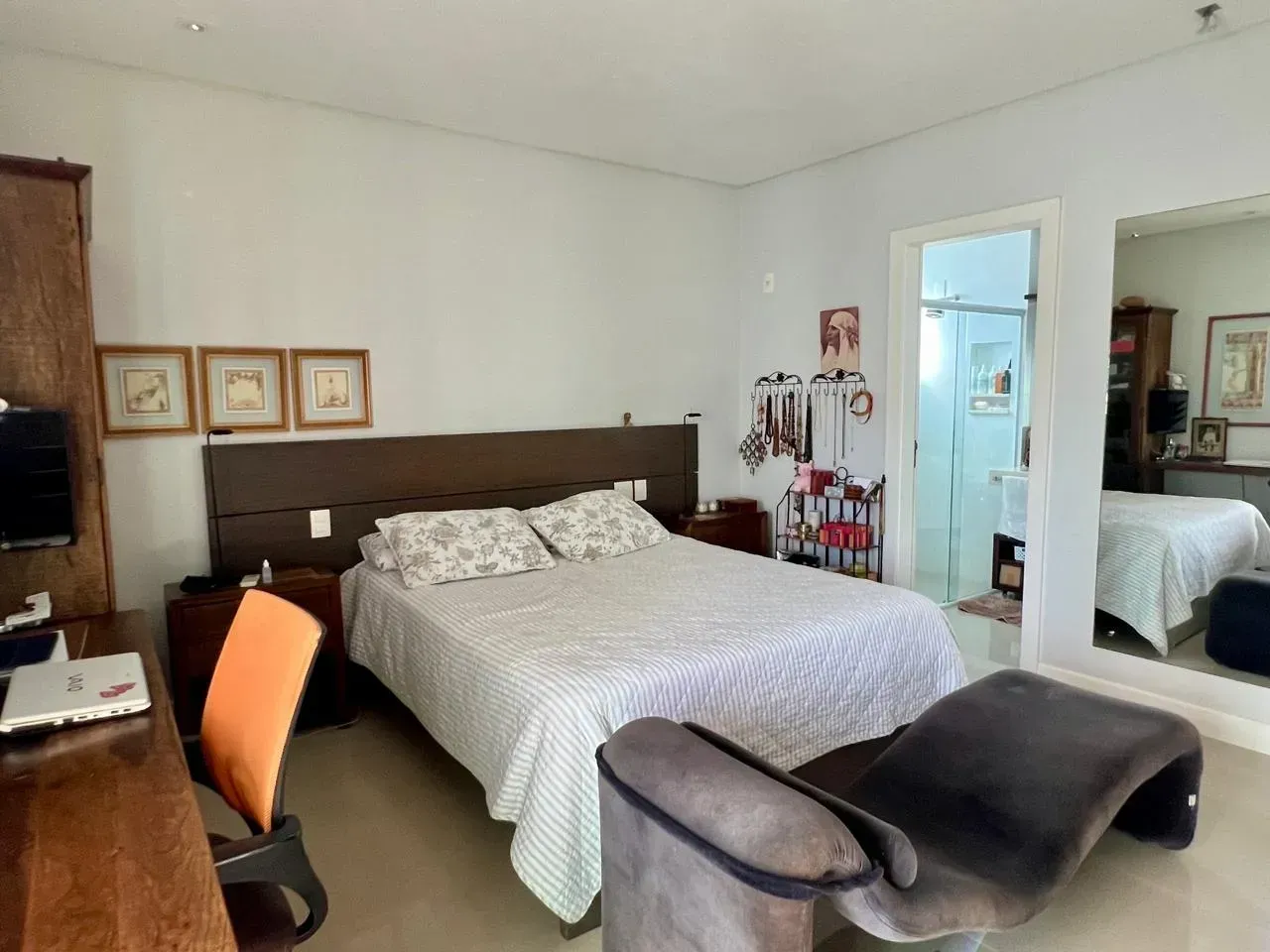 Apartamento no Edifício Alexandria com 3 suítes em Balneário Camboriú — foto 25