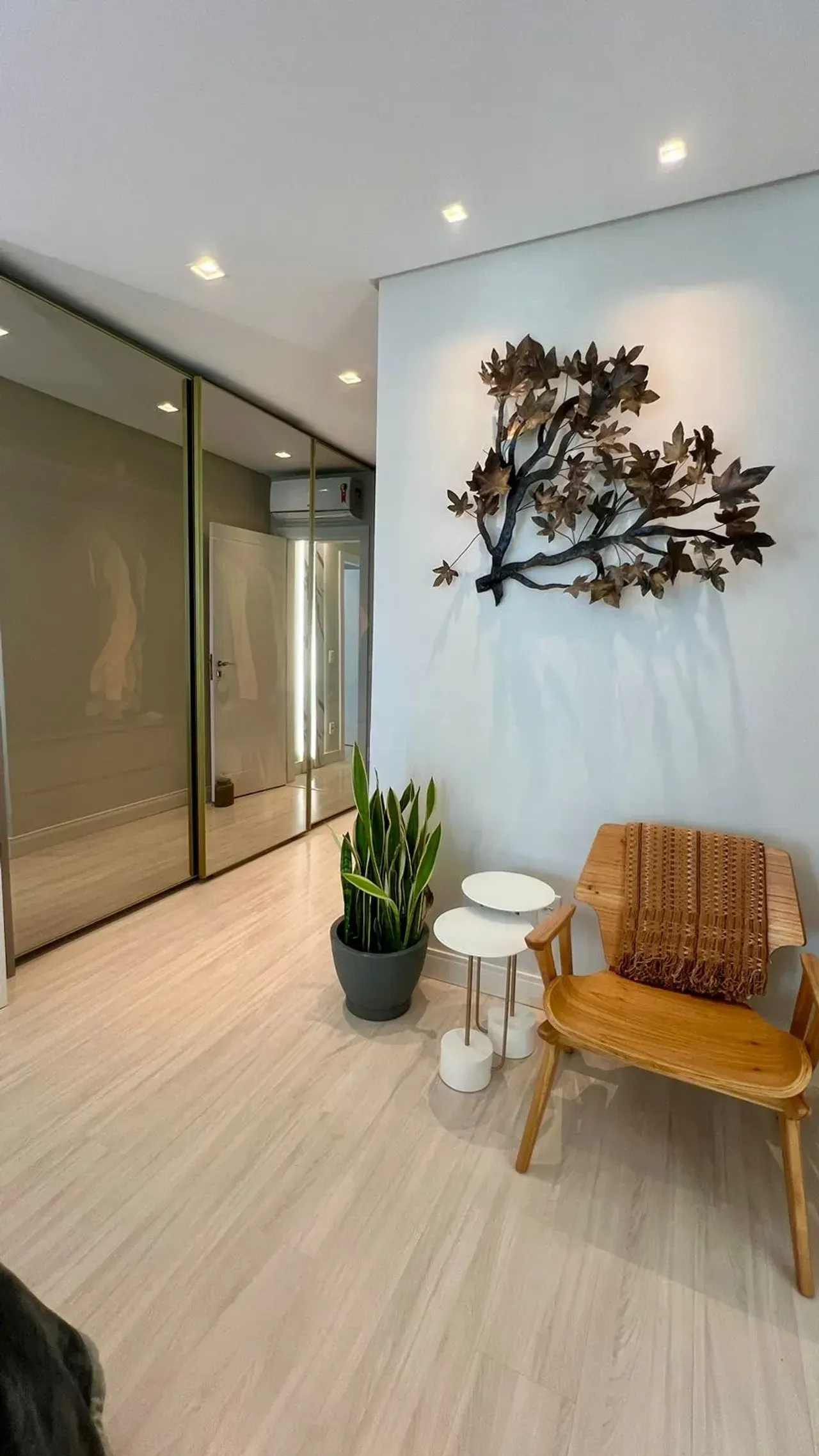 Apartamento diferenciado com 3 suítes e Jardim Urbano no Centro de Balneário Camboriú — foto 12