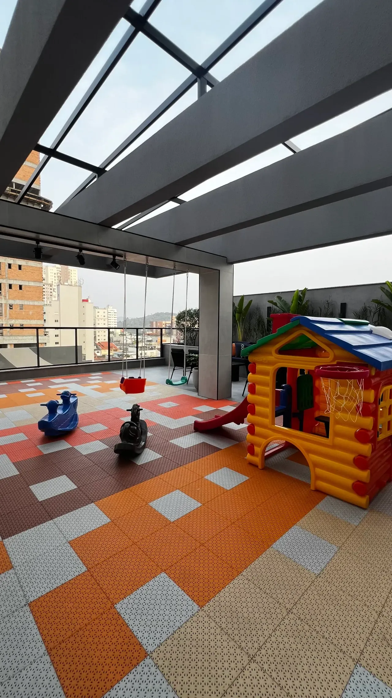 Apartamento no Florence Garden Residence com 3 suítes em Balneário Camboriú — foto 18