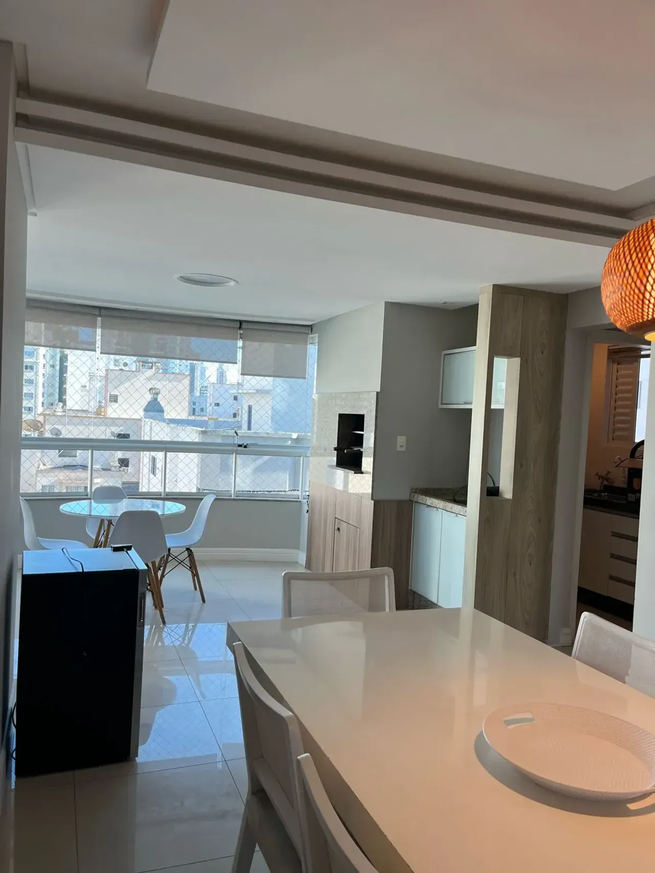 Apartamento com 1 suíte, 1 demi e 2 vagas de garagem no Centro de Balneário Camboriú — foto 4