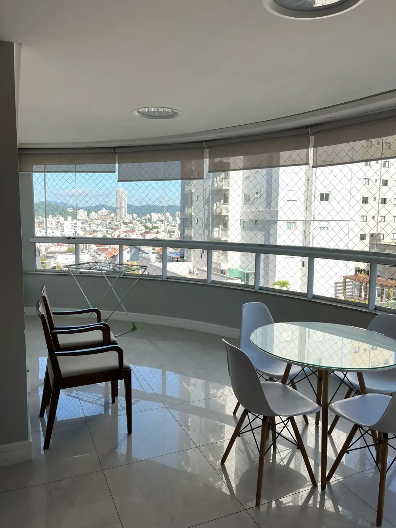 Apartamento com 1 suíte, 1 demi e 2 vagas de garagem no Centro de Balneário Camboriú — foto 8