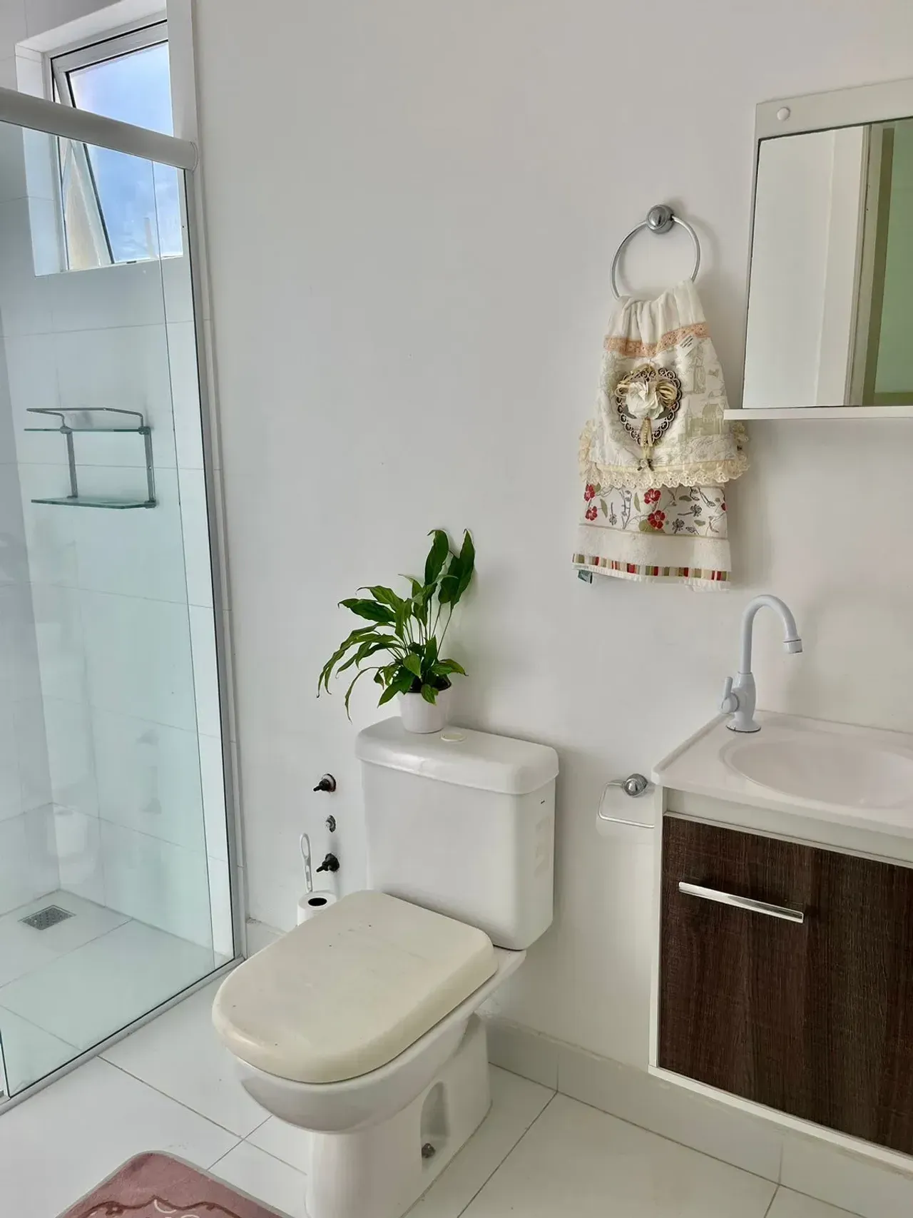 Apartamento mobiliado com 3 suítes e 2 vagas de garagem em Balneário Camboriú — foto 16