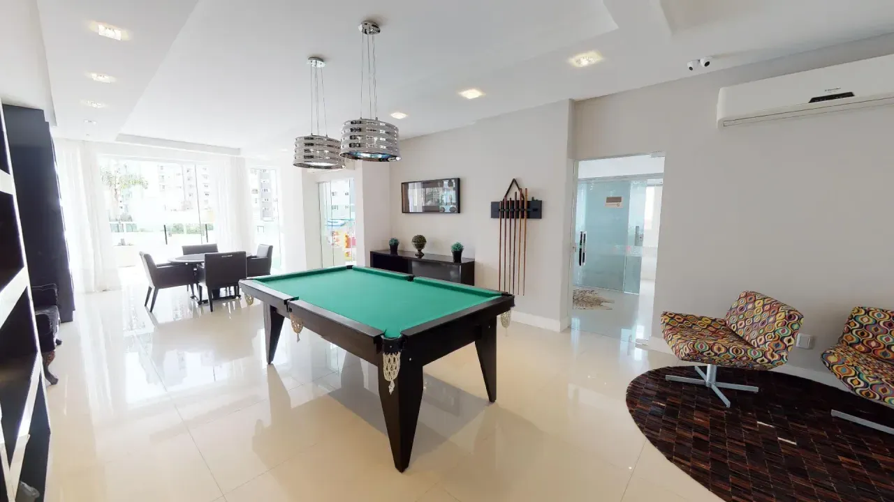 Apartamento com 3 suítes e 3 vagas de garagem no Centro de Balneário Camboriú — foto 10