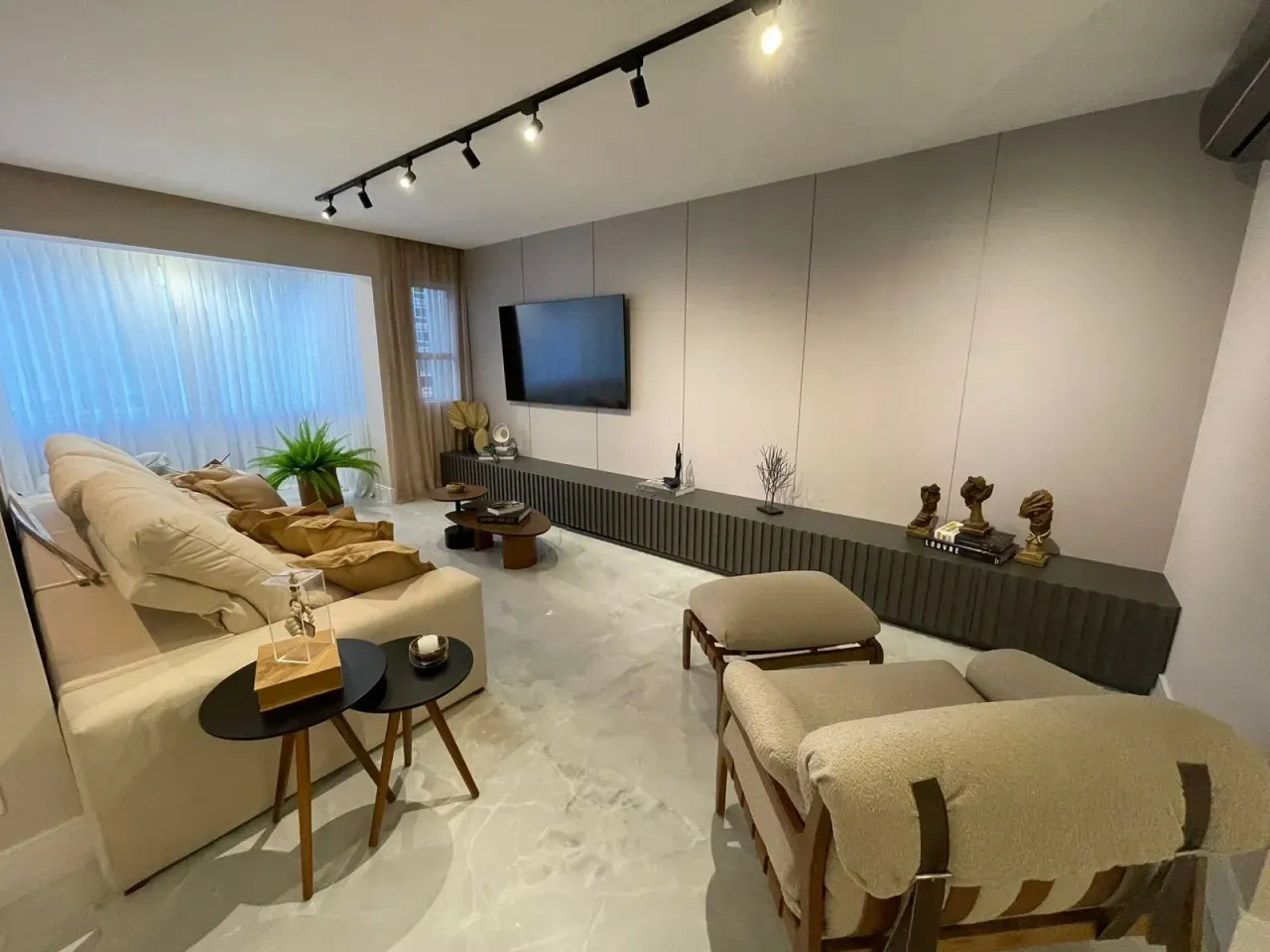 Cobertura no Edifício Residencial Cravo e Canela com 4 suítes em Balneário Camboriú — foto 18