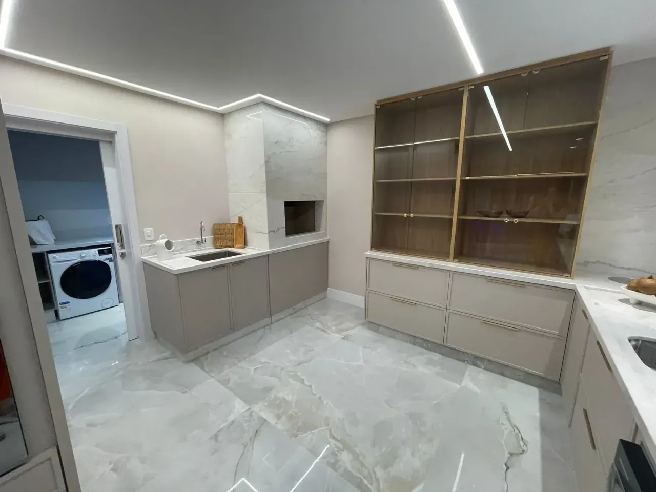 Cobertura no Edifício Residencial Cravo e Canela com 4 suítes em Balneário Camboriú — foto 22