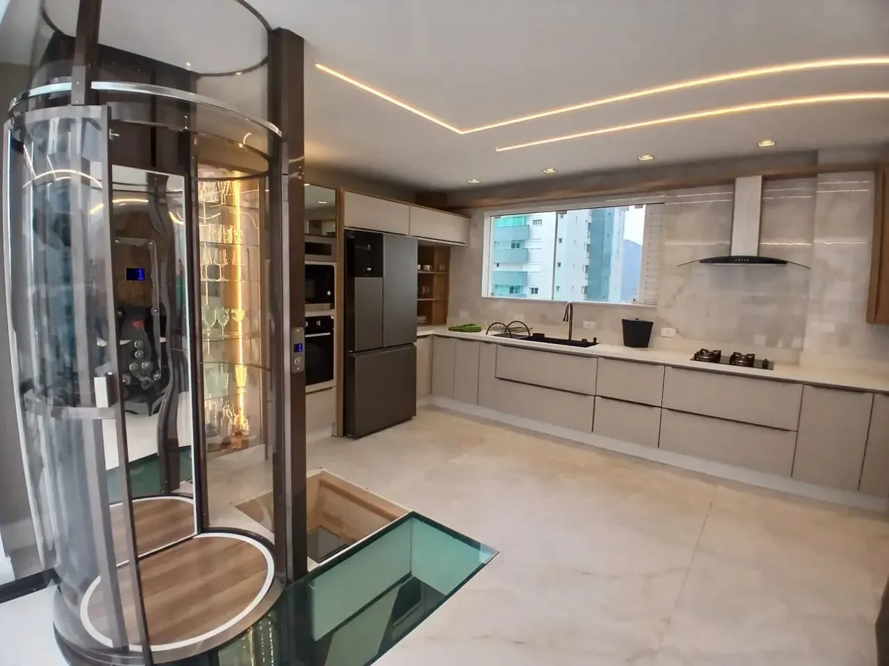 Cobertura Duplex com 3 suítes sendo 1 master na Barra Sul em Balneário Camboriú — foto 33