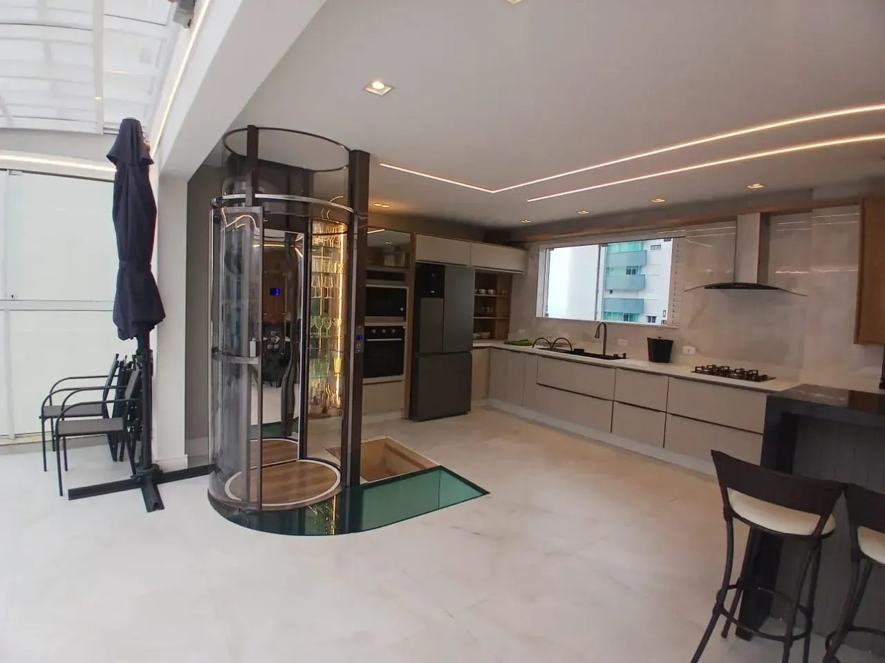 Cobertura Duplex com 3 suítes sendo 1 master na Barra Sul em Balneário Camboriú — foto 32