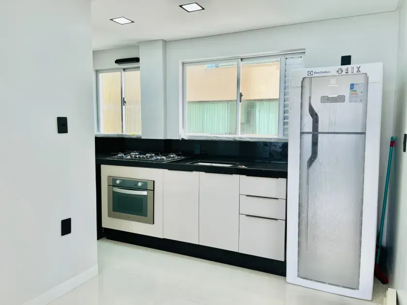 Apartamento no Edifício Residencial Alice com 2 suítes em Balneário Camboriú — foto 12