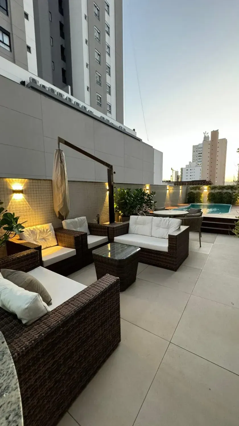 Apartamento com 1 suíte master e 1 demi próximo ao passeio São Miguel em Balneário Camboriú — foto 17