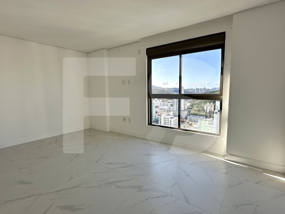 COBERTURA DUPLEX COM PISCINA PRIVATIVA BARRA NORTE — foto 12