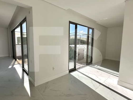 COBERTURA DUPLEX COM PISCINA PRIVATIVA BARRA NORTE — foto 24